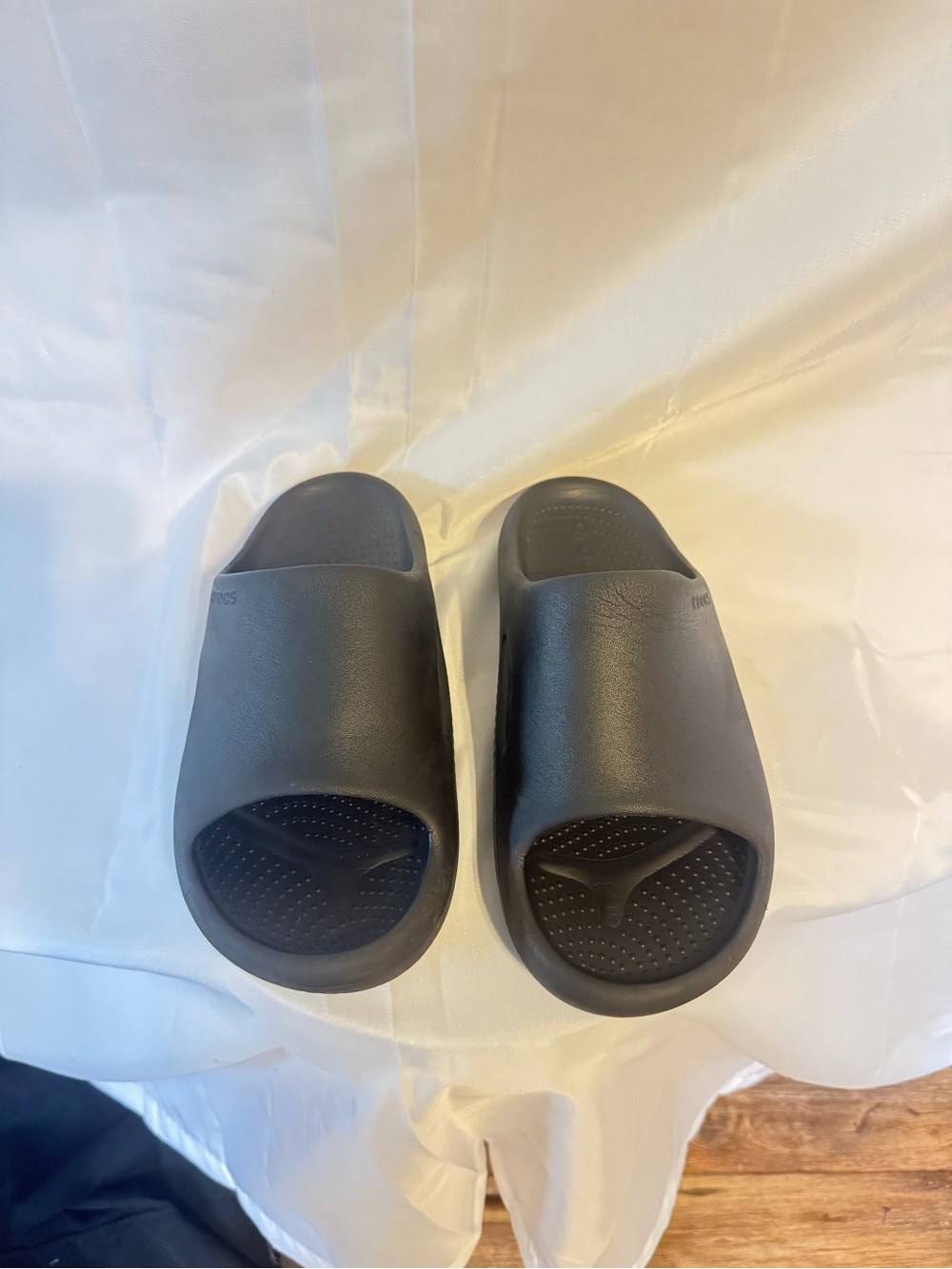 CROCS Embossed Logo Slide in Light Beige